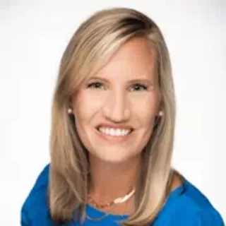 Joanna Brunner head shot.
